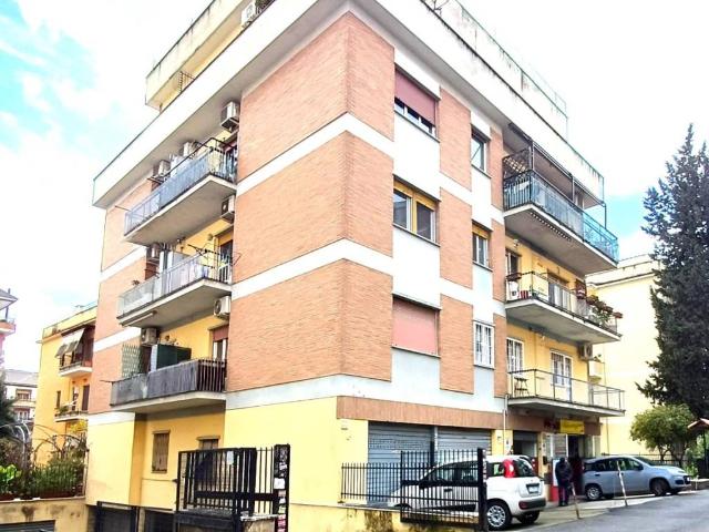 Attico / Mansarda in affitto a Roma RM