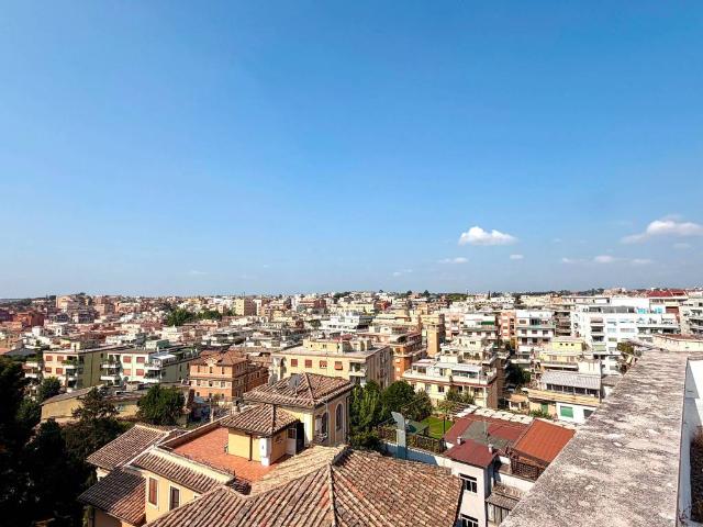 Attico / Mansarda in affitto a Roma RM