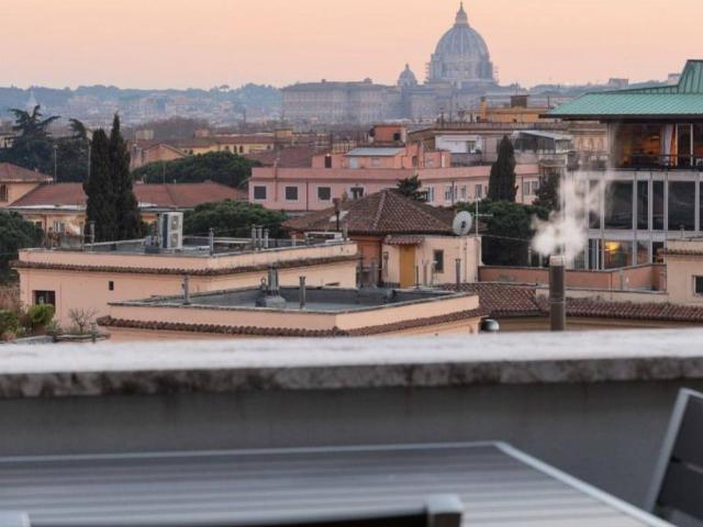Attico / Mansarda in affitto a Roma RM