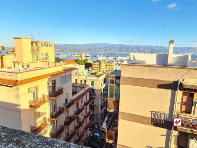 Attico / Mansarda in vendita a Messina ME
