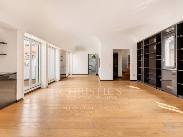 Attico / Mansarda in vendita a Milano MI