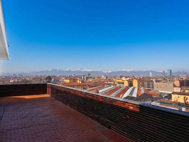 Attico / Mansarda in vendita a Milano MI