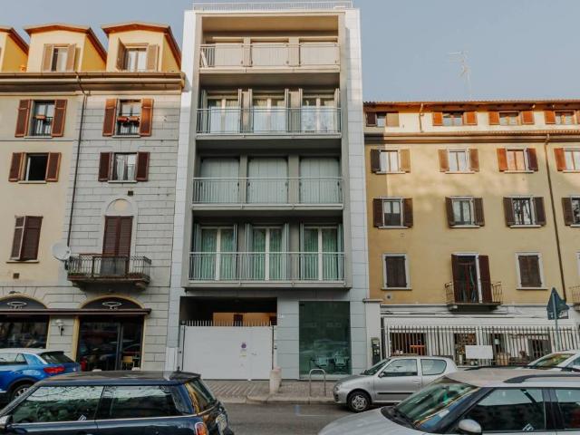 Attico / Mansarda in vendita a Milano MI