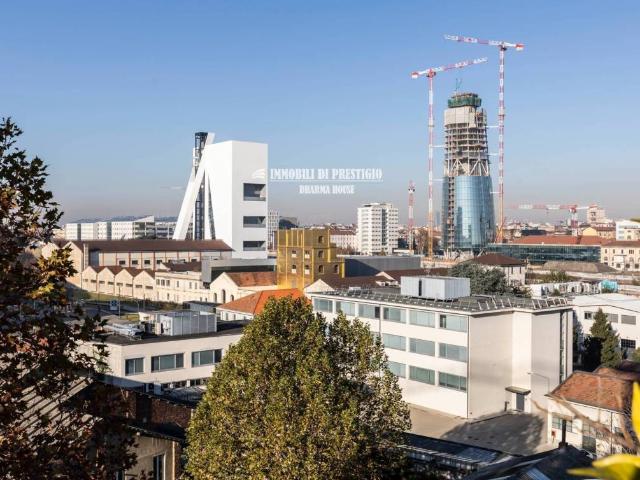 Attico / Mansarda in vendita a Milano MI