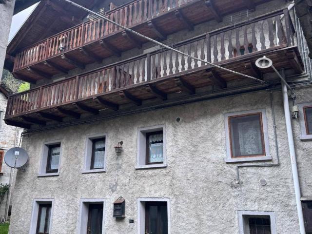 Attico / Mansarda in vendita a Mollia VC