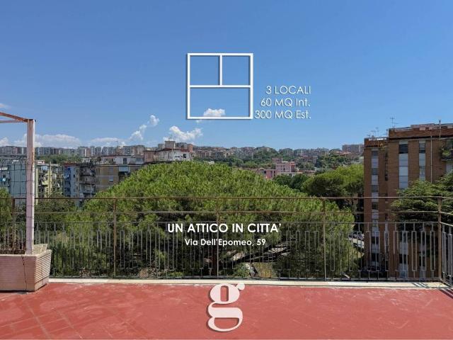 Attico / Mansarda in vendita a Napoli NA