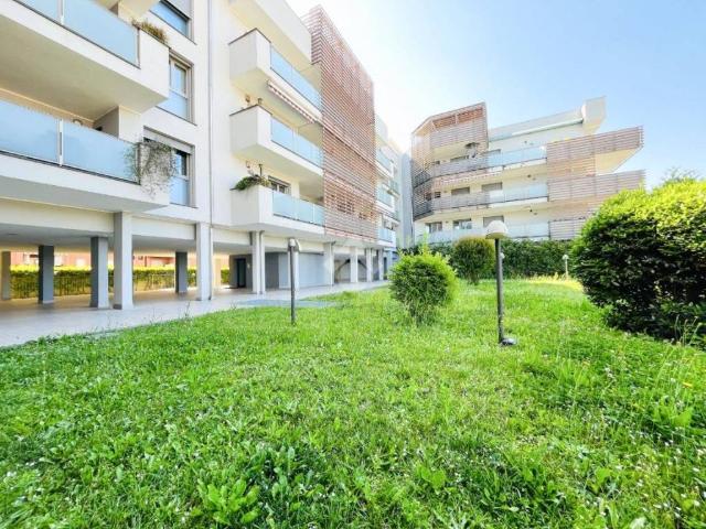 Attico / Mansarda in vendita a Nova Milanese MB