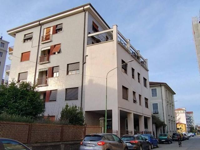 Attico / Mansarda in vendita a Novi Ligure AL