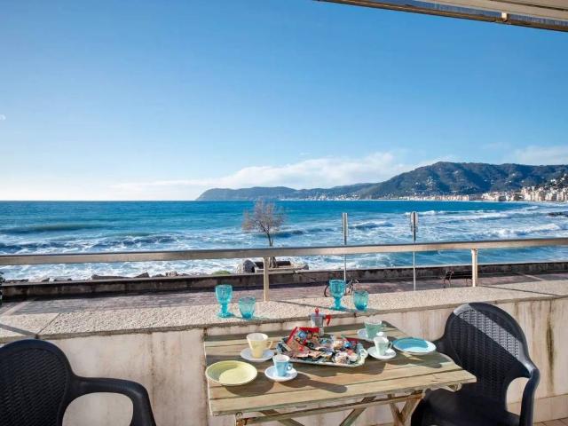 Attico / Mansarda in vendita a Alassio SV