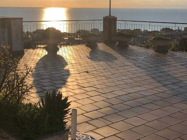 Attico / Mansarda in vendita a Alassio SV
