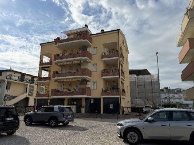 Attico / Mansarda in vendita a Alba Adriatica TE