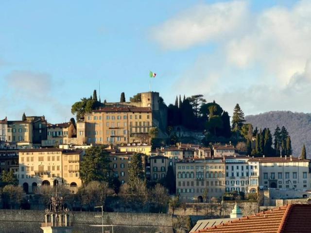 Attico / Mansarda in vendita a Bergamo BG