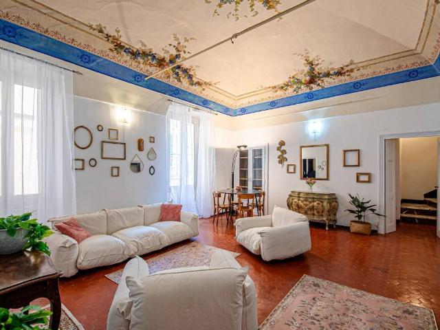 Attico / Mansarda in vendita a Bordighera IM