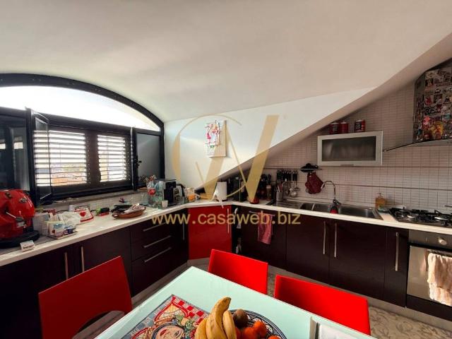 Attico / Mansarda in vendita a Casapulla CE