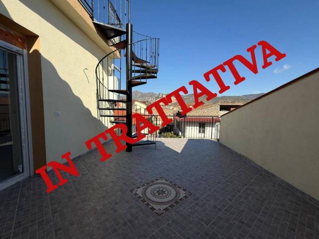Attico / Mansarda in vendita a Casapulla CE