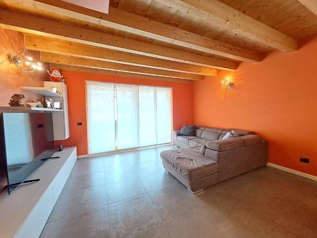 Attico / Mansarda in vendita a Clusone BG