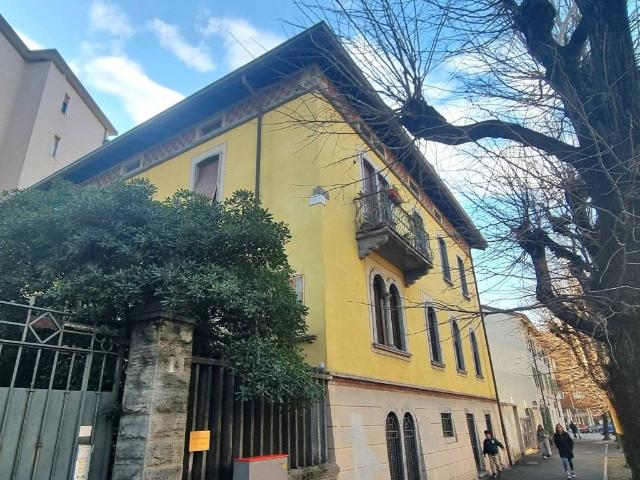 Attico / Mansarda in vendita a Como CO