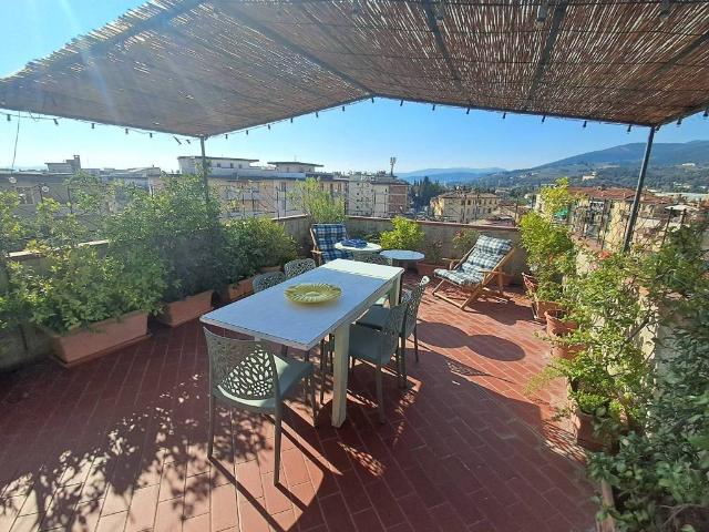 Attico / Mansarda in vendita a Firenze FI