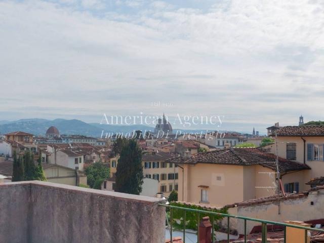 Attico / Mansarda in vendita a Firenze FI