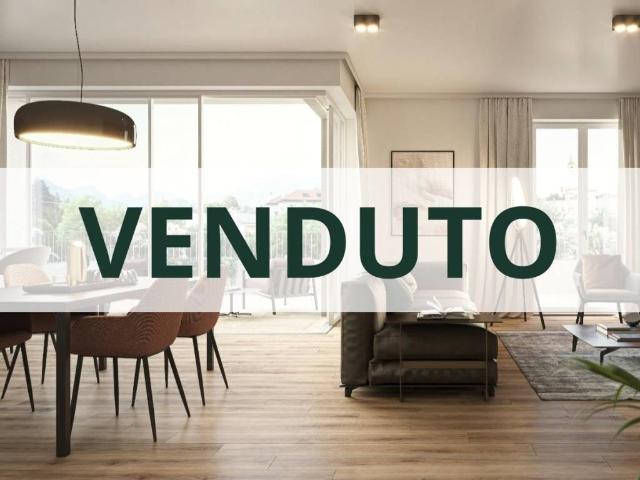 Attico / Mansarda in vendita a Lurago d'Erba CO