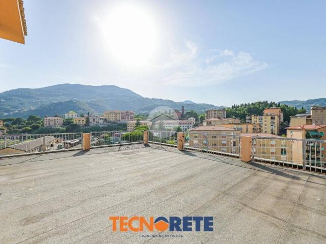 Attico / Mansarda in vendita a La Spezia SP