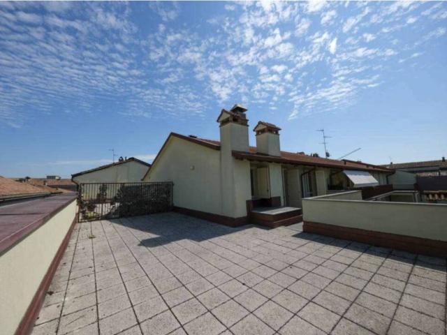 Attico / Mansarda in vendita a Lodi LO