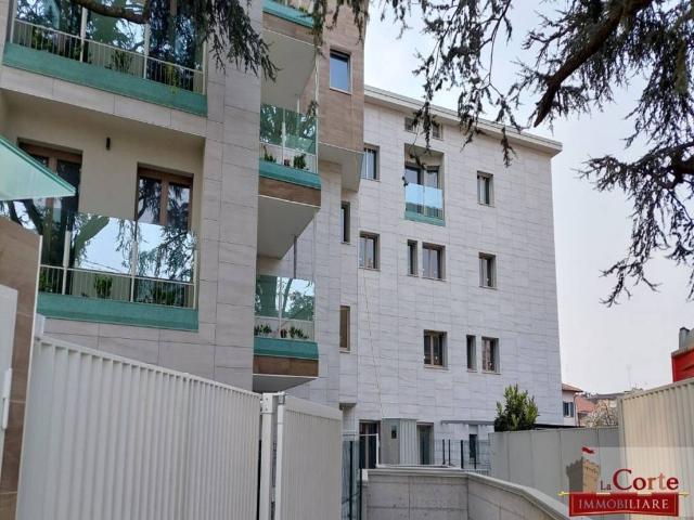 Attico / Mansarda in vendita a Paderno Dugnano MI