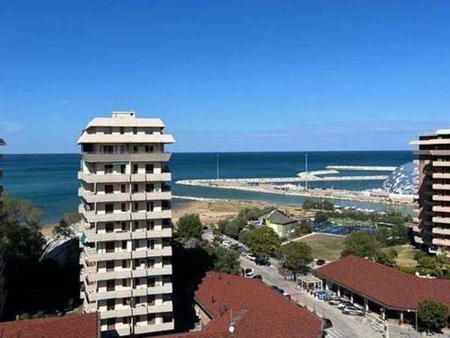 Attico / Mansarda in vendita a Pesaro PU