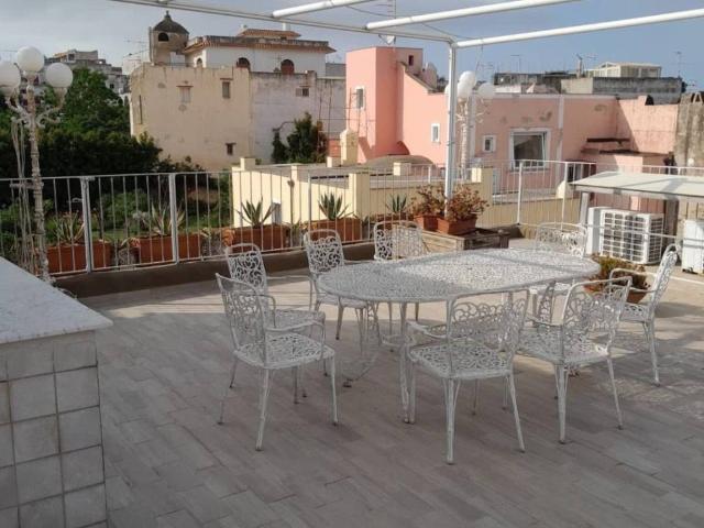 Attico / Mansarda in vendita a Procida NA