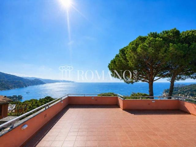 Attico / Mansarda in vendita a Rapallo GE