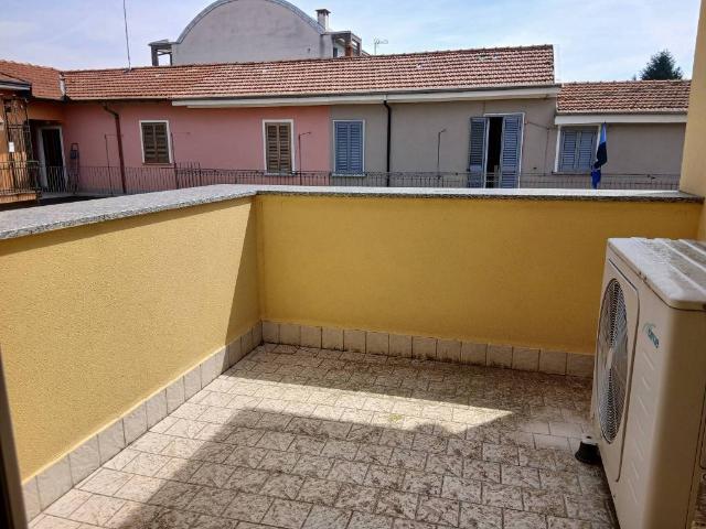 Attico / Mansarda in vendita a Rescaldina MI