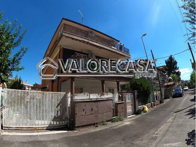 Attico / Mansarda in vendita a Roma RM