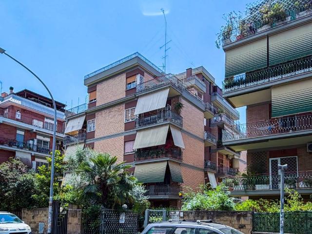Attico / Mansarda in vendita a Roma RM