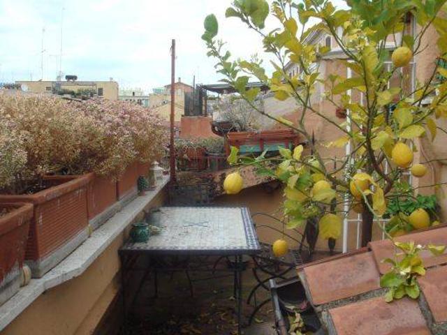 Attico / Mansarda in vendita a Roma RM
