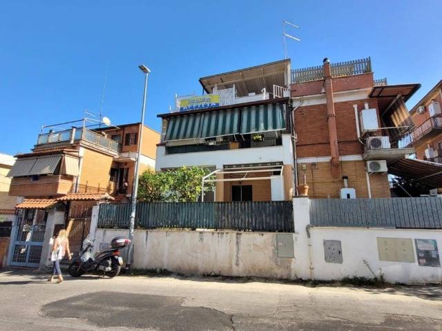 Attico / Mansarda in vendita a Roma RM