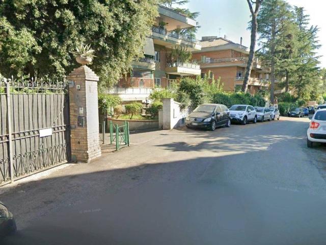 Attico / Mansarda in vendita a Roma RM