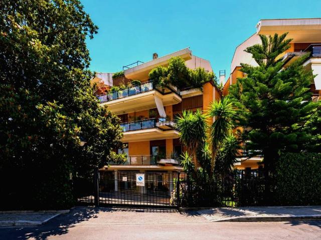 Attico / Mansarda in vendita a Roma RM