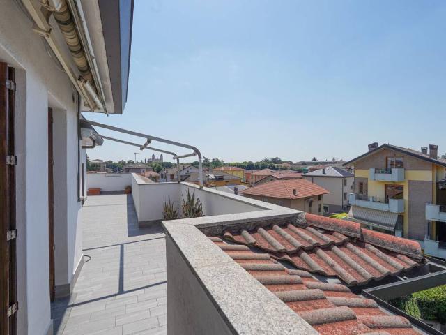 Attico / Mansarda in vendita a Romano di Lombardia BG