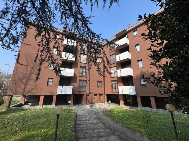 Attico / Mansarda in vendita a Rozzano MI