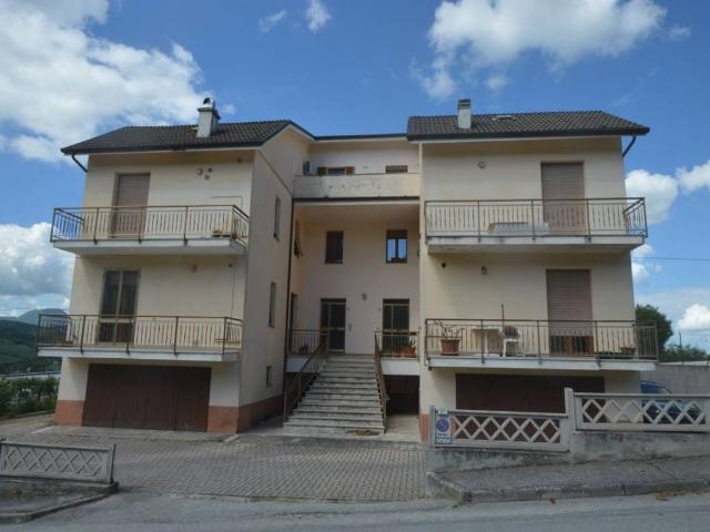 Attico / Mansarda in vendita a Staffolo AN