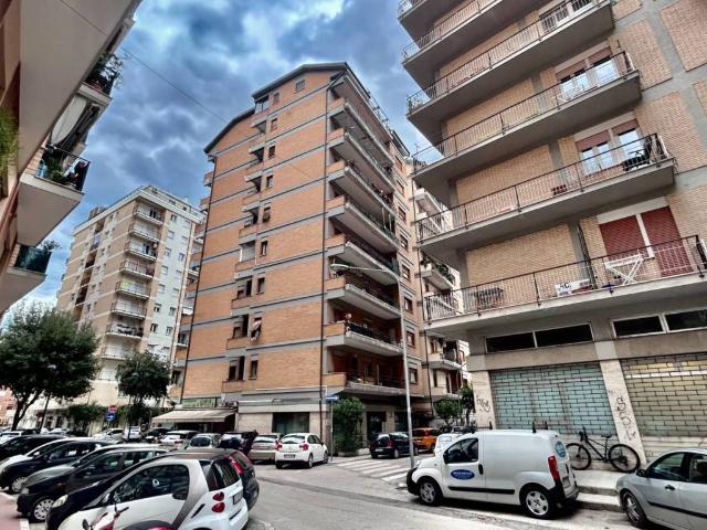 Attico / Mansarda in vendita a San Benedetto del Tronto AP