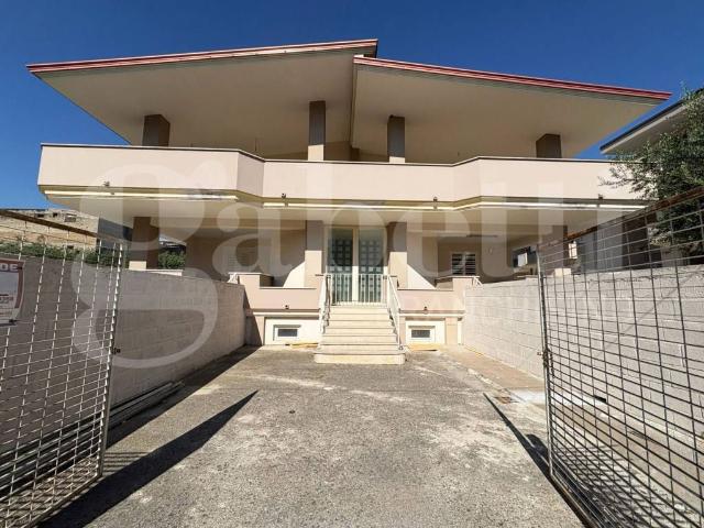 Attico / Mansarda in vendita a San Prisco CE