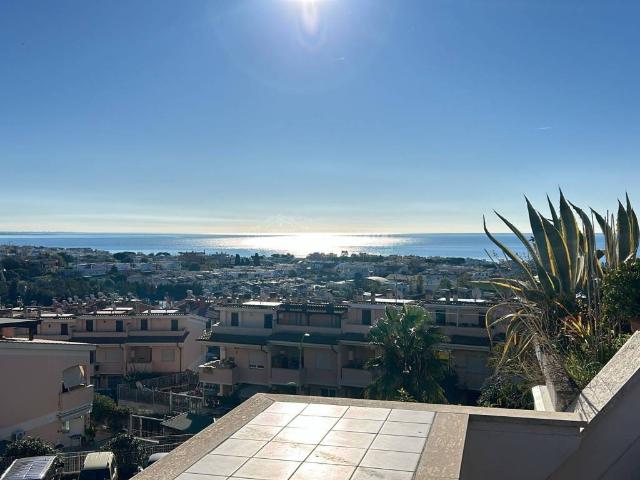 Attico / Mansarda in vendita a Santa Marinella RM