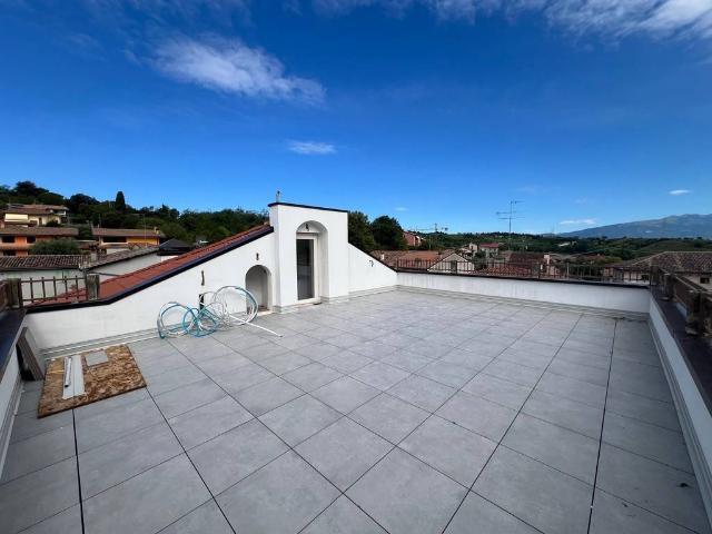 Attico / Mansarda in vendita a Sona VR