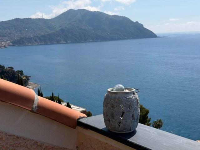 Attico / Mansarda in vendita a Sori GE