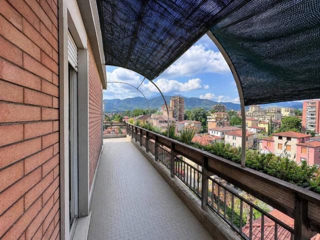 Attico / Mansarda in vendita a Terni TR