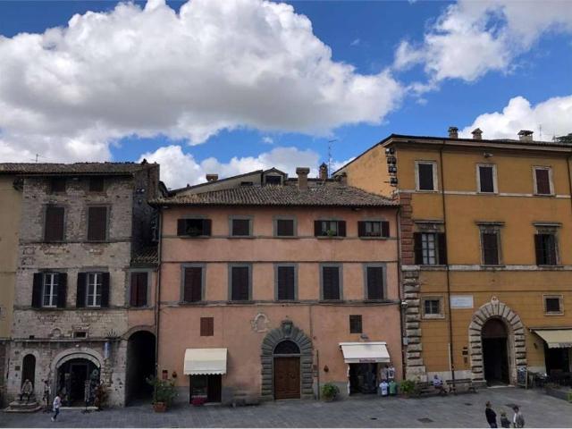 Attico / Mansarda in vendita a Todi PG