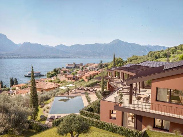 Attico / Mansarda in vendita a Torri del Benaco VR