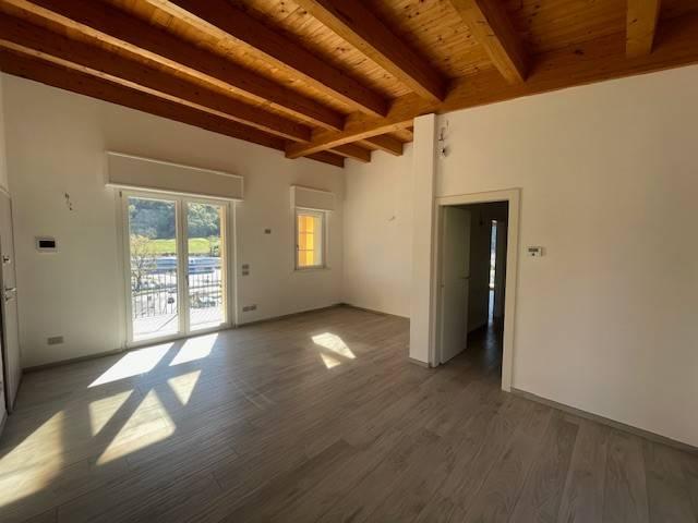 Attico / Mansarda in vendita a Trescore Balneario BG