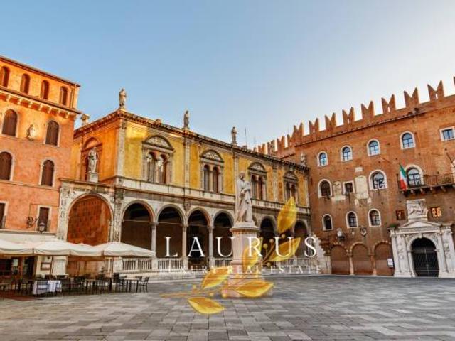 Attico / Mansarda in vendita a Verona VR